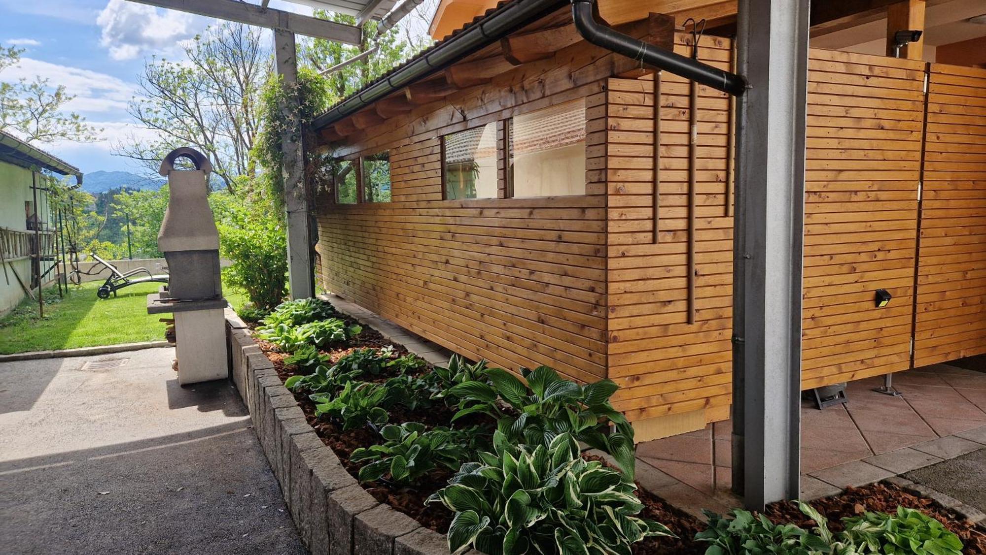 Hisa Bizjak Kranj Exterior photo